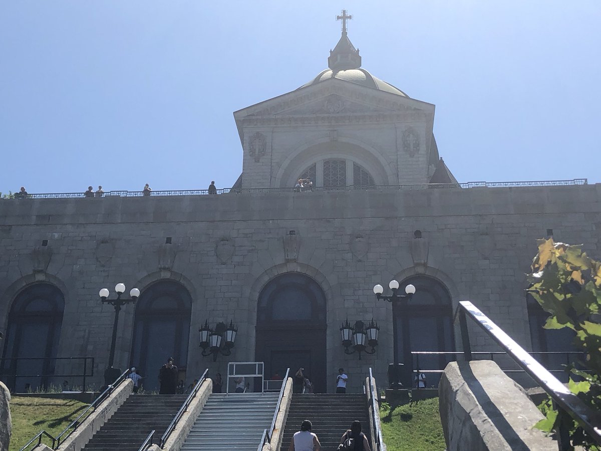 Visiting beautiful Montréal! First stop: St. Joseph cathedral! #globalCulture #globalBusiness #sacBus106 #sacBus125 @SantaAnaCollege