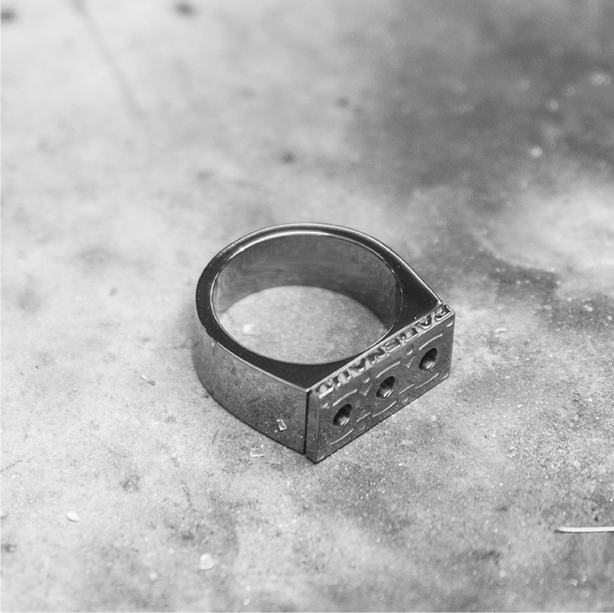 bixleracing1785's tweet photo. This is the specialized black rhodium plating inspired by the precise and refined engine that powers @SimonPagenaud's car; we bring you the Engine Block collection. https://t.co/LGl8WL4hvD