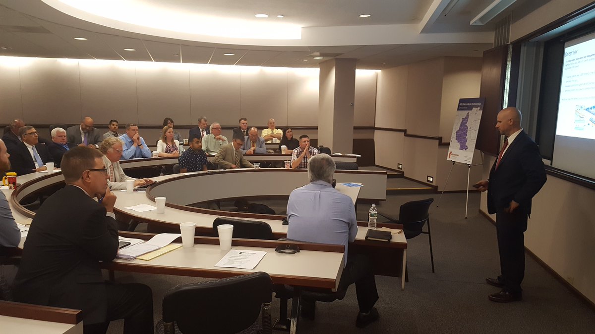 495Partnership's tweet photo. Thanks @MassDOT for great presentation on projects in #495MW & update on Comm Ave Bridge Project! https://t.co/DvweBarXOZ @CarolynDykema @HannahEKaneMA @RepJimODay @CarmineLGentile @HaroldNaughton https://t.co/kvubin5OvK