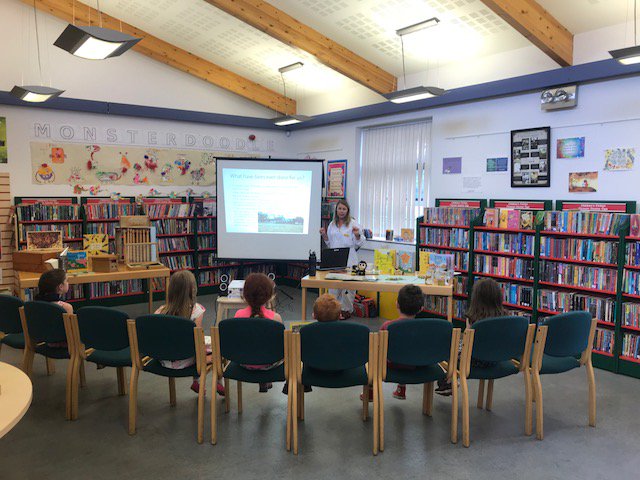 MeathLibrary's tweet photo. Dunboyne Library were 'Busy as Bees' with our Honey Bee workshop. Helen from Trim Library taught the kids about how Bees make honey and how important they are to the environment as well as letting them sample some of her homemade honey. #stem #bees #meathlibraries #libraries https://t.co/2zt3TfdorT
