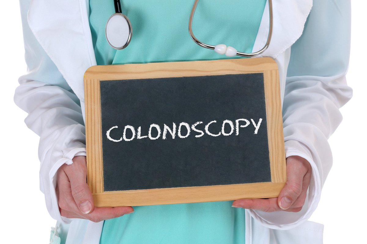 MyHealthCost's tweet photo. As part of your yearly checkup list don’t forget to add a colonoscopy, especially if you are over 50. Colon cancer is preventable when detected early. Here is your guide to the prep, procedure and cost options. 
https://t.co/YYGd98PuT8
#Colonoscopy #ColonCancer #healthcost https://t.co/zD21bEONfJ