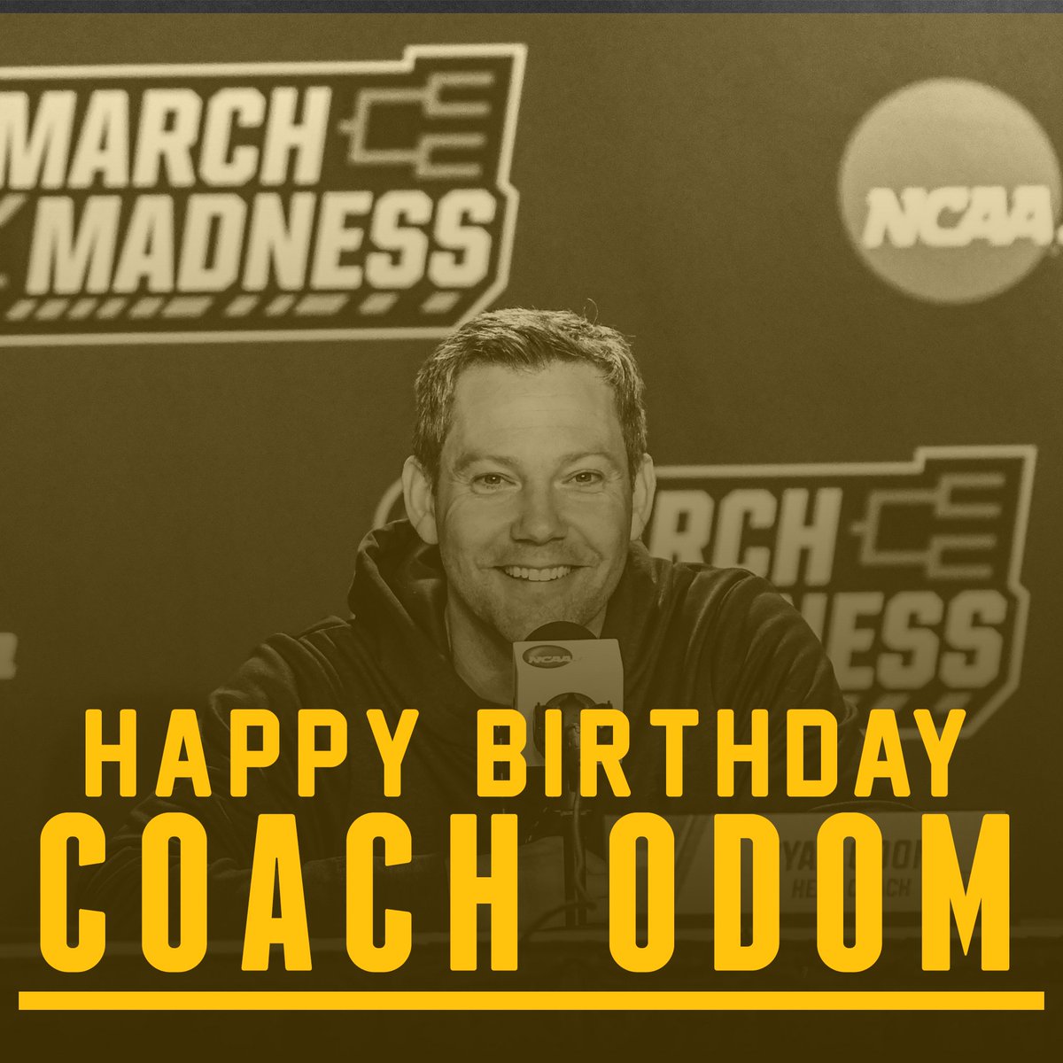 Hey #retrievernation help us in wishing Coach Ryan Odom a happy birthday today.