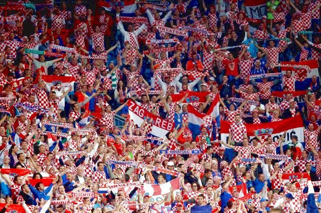 Supporting #Croatia tonight for our Clinic Manager #suzana  🇮🇪🇳🇱#CROENG  may the best team win 🎉🇳🇱🇬🇧