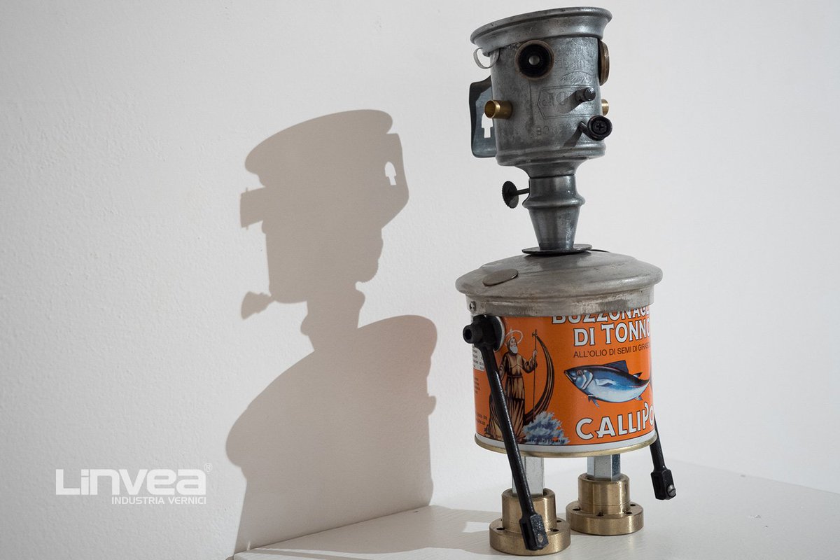 Linveasrl's tweet photo. La memoria è una magia. Con i Robot di Massimo Sirelli, magicamente, i residui delle emozioni del passato si trasformano in nuova vita proiettata nel futuro. Ecco alcune foto della mostra al Marca - Museo delle Arti di Catanzaro.

#Linvea https://t.co/Zc7ZWy2RKw