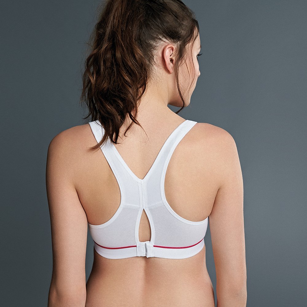 WHITES // Once upon a time, we made a white bra. 27 years later, they're as popular as ever with Royce customers! There's a time and place for a white bra and we've listed our top five with some tips on keeping them white (and not grey) over on our blog. ow.ly/bD3I30kUeco