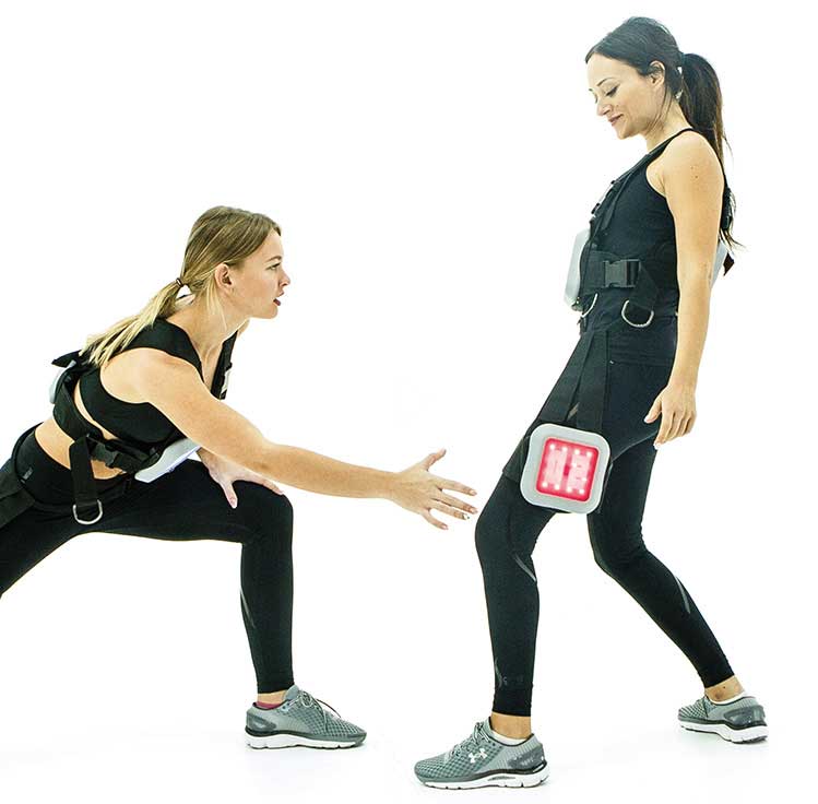 axtiontech's tweet image. #ReaxLights #ReactionTraining. Train Body &amp;amp; Mind. Magnetic units attach to any metallic surface or strap onto the body. The Clever Lights! Get info here: axtiontech.co.uk or Call +44 (0)20 3870 9367 #Reaxing #AxtionTech #Fitness #AxtionTechnology