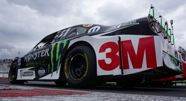 Hugo Oliveras consigue podio de segundo lugar en Puebla: ht.ly/mtrf30kUeDy #NASCARPue