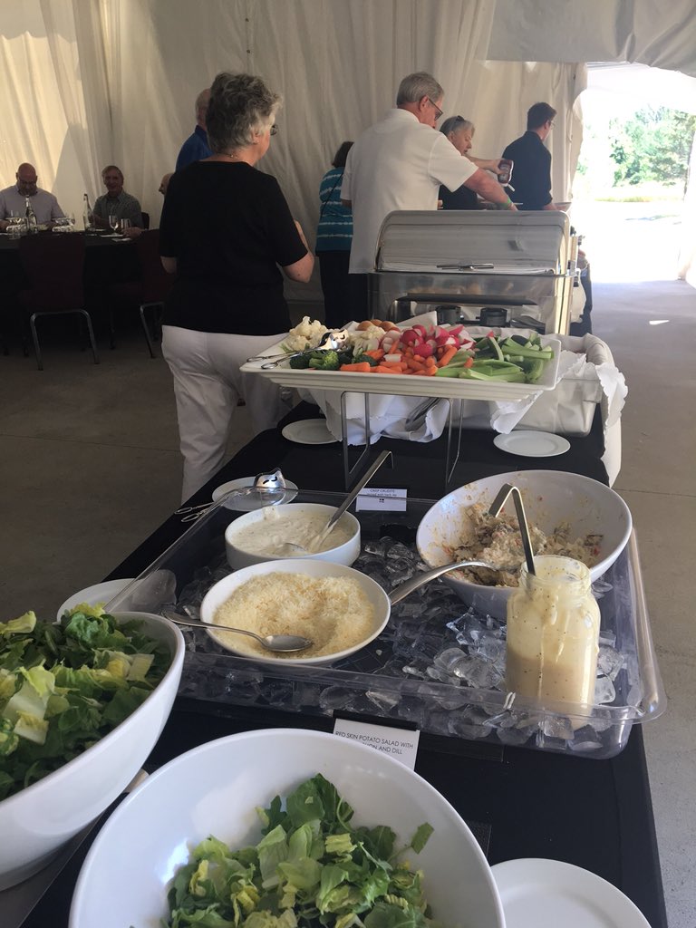 Beautiful day and great turnout at our annual Flex Members Appreciation BBQ!

#sayingthankyou #memberappreciation #gym #pool #kanata #ottawa