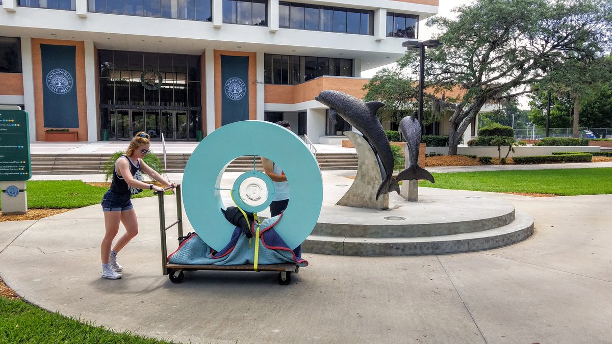 JacksonvilleU's tweet photo. Check out the new public art installation on campus! The piece entitled Opportunity is a collaboration of sculpture &amp; glass. It was designed &amp; created by JU alum Tori West, with the help of JU glass alum Colin Stader &amp; JU Professor Jim Benedict. 📷 credit Jim Benedict https://t.co/3rJfZHnM49
