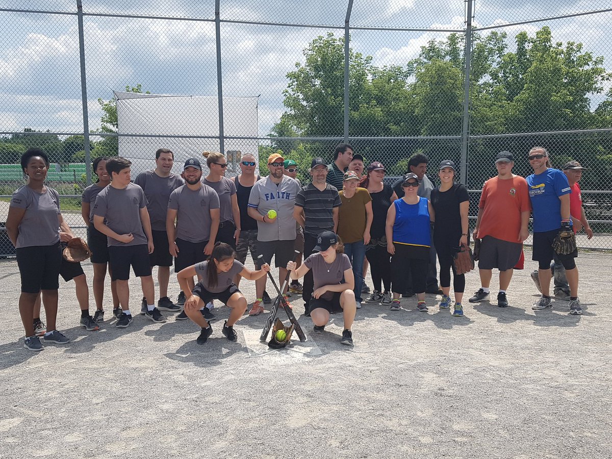 anfordyce1's tweet image. More community involvement with our 2018 PEACE team!! #breakfastprogram #baseball #leaders #youth #community