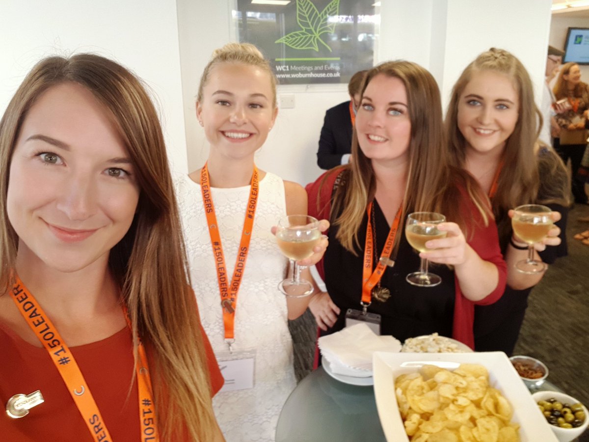AmyReidNQM's tweet photo. What a fab end to the leadership programme with this bunch! Thank you to @katerinakolyva and all of the @councilofdeans staff for all their hard work and inspiration over the last year and a half! #150leaders #healthcare https://t.co/PfxkOQ7kAF