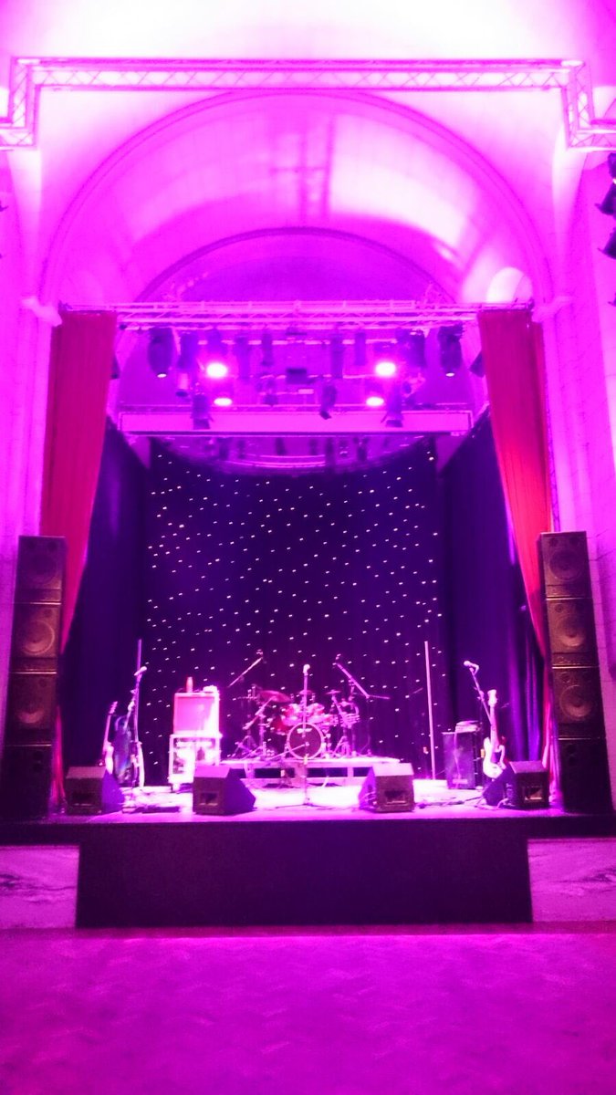 HolyheadRising's tweet image. 2 days to go!!!
Don’t forget, doors open at 7, and the first act is on at 7:30. £5 on the door gets you in to see 4 great bands in such an atmospheric venue. There’s a licensed bar with a good choice of alcoholic and non alcoholic drinks. Bring your mates and come on down!!