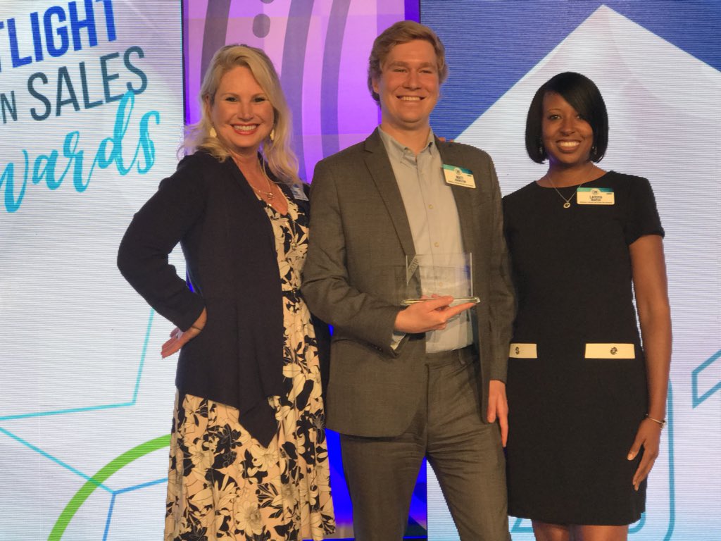 MissLaToya21's tweet photo. So proud of the hard work my marketing team and I have done. We. won the spirit Award at our National Sales Conference. I work on the best marketing team!! Also had a great time at the Roaring 20s opening ceremony! #lcssummit2018 #kansascity #workhardplayhard https://t.co/uipiHOmqjx
