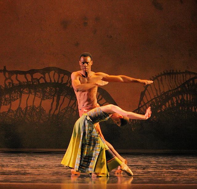 Kansas City Ballet on Twitter: &quot;&quot;Lambarena&quot; performed by KC Ballet in 2010,  choreography by @valcaniparoli. Dancers: Marcus Oatis &amp; Laura Hunt.  Photography by Steve Wilson. https://t.co/9r5zmVKugc…  https://t.co/Lm7he3k4TK&quot;