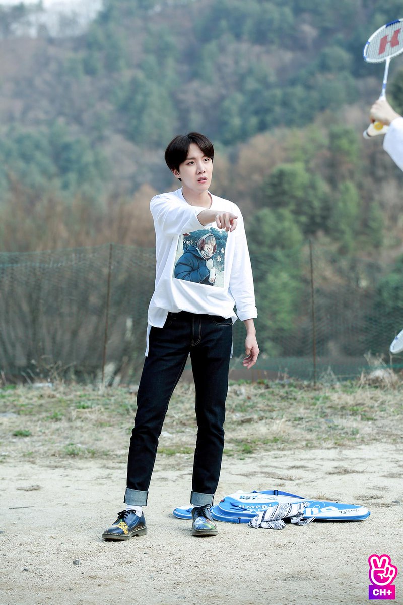 BTS Gallery tweet media