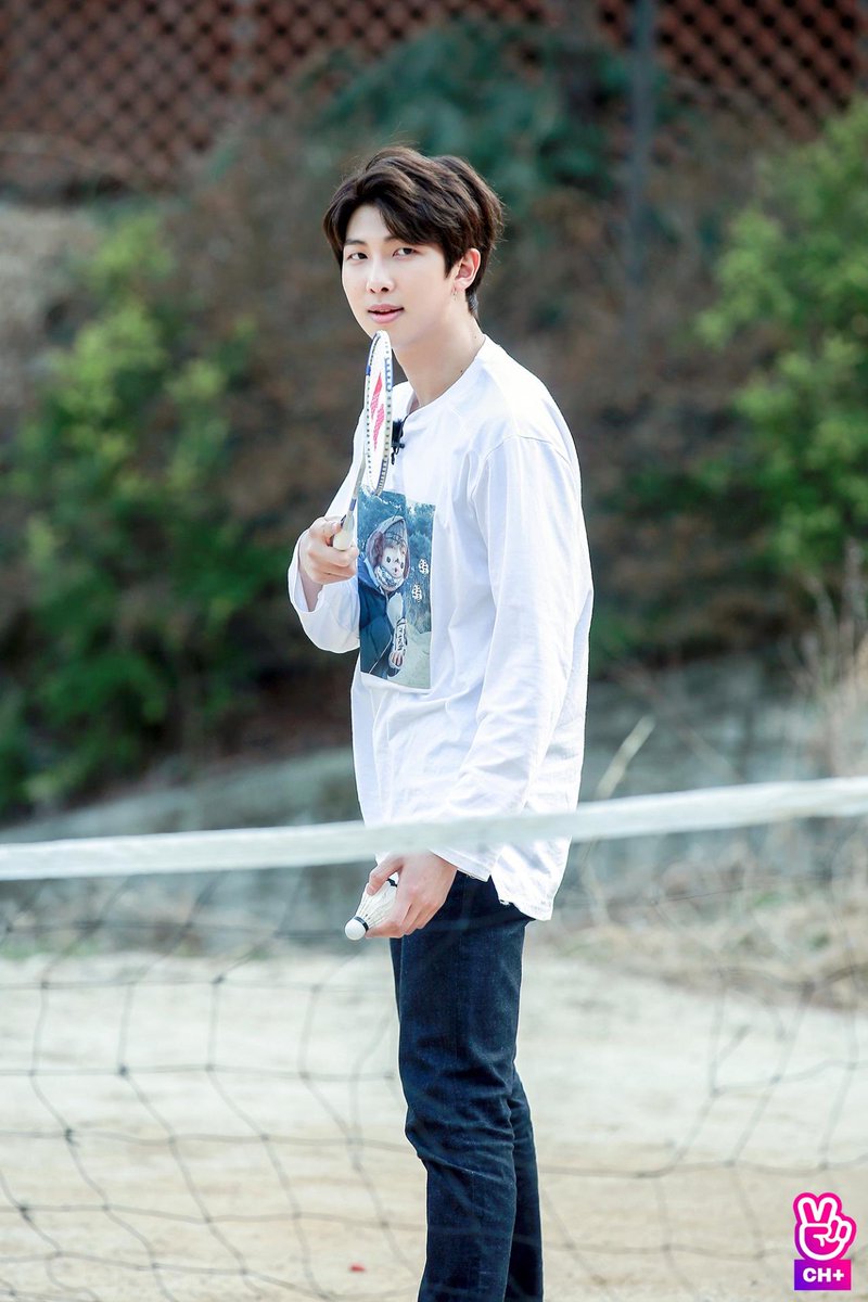 BTS Gallery tweet media