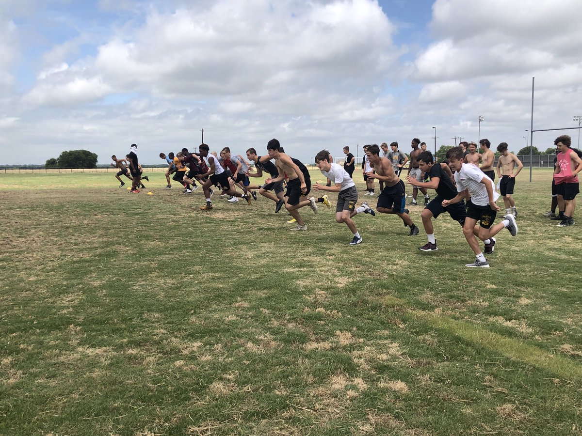 MJP_NextGen's tweet photo. Another successful @mjp360 summer training program is well underway for @CrandallSports and serious gains are being made! It even looks like they might be having a little fun too! @CrandallISD #mjpfam #madeintheoffseason https://t.co/MAytTNOqIf