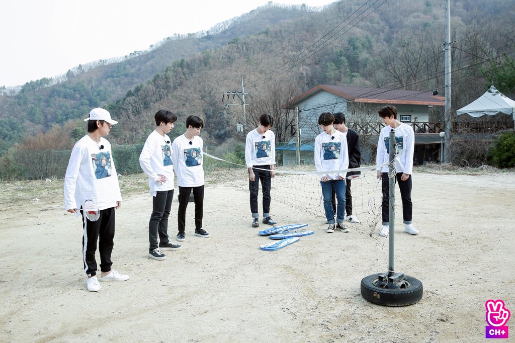 BTS Gallery tweet media