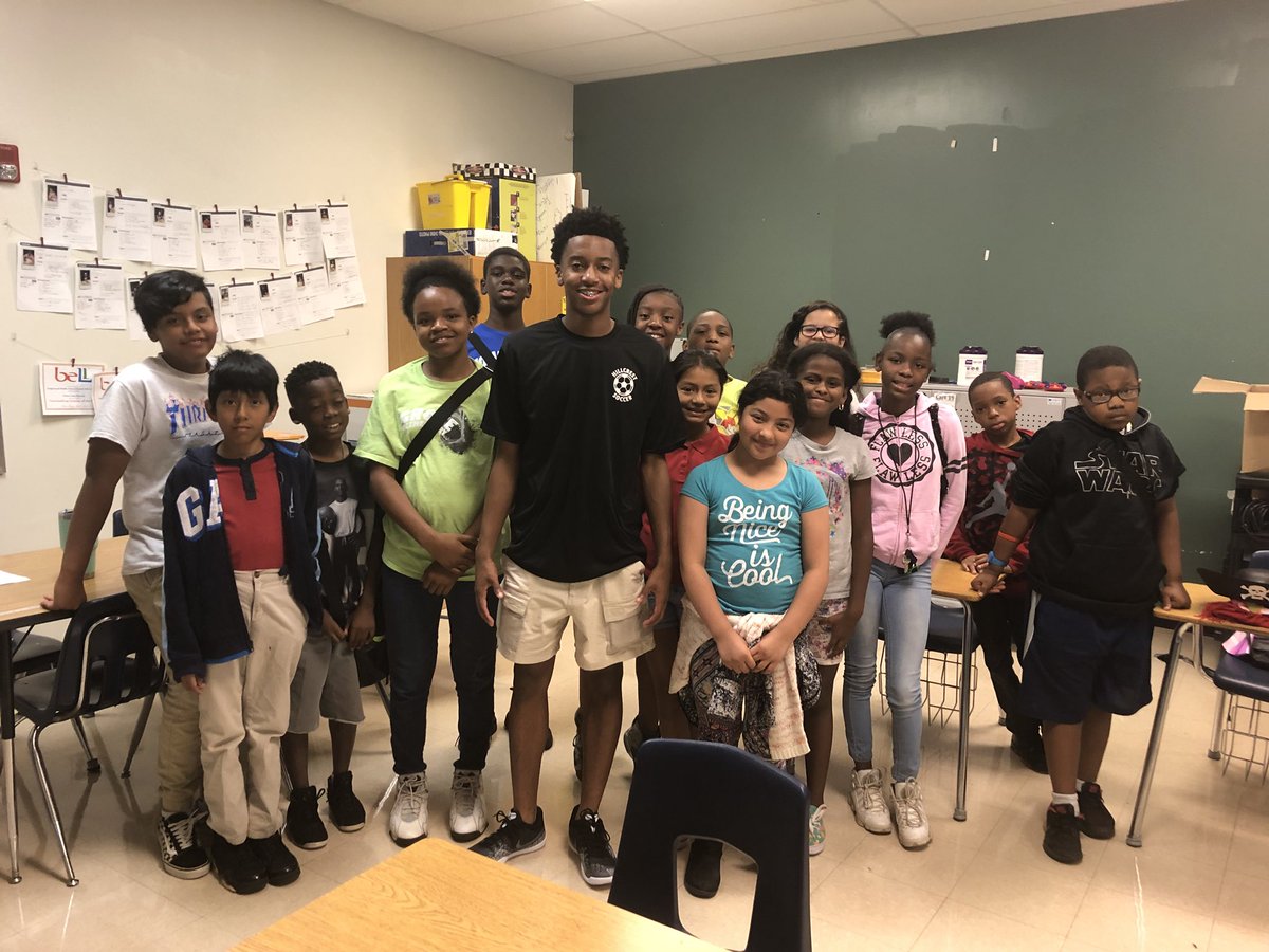 CarlaWpe's tweet photo. Thanks Hillcrest High Varsity Soccer member Ty Simpson for coming to speak to Tanglewood Middle’s Bell summer program students! Great advice about academics, hardwork, team work, leadership, and respect! @hillcrest_coach #bellprogram #gcs https://t.co/zOaMume794