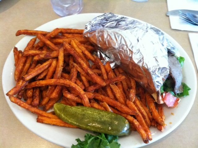 Jines Restaurant tweet media