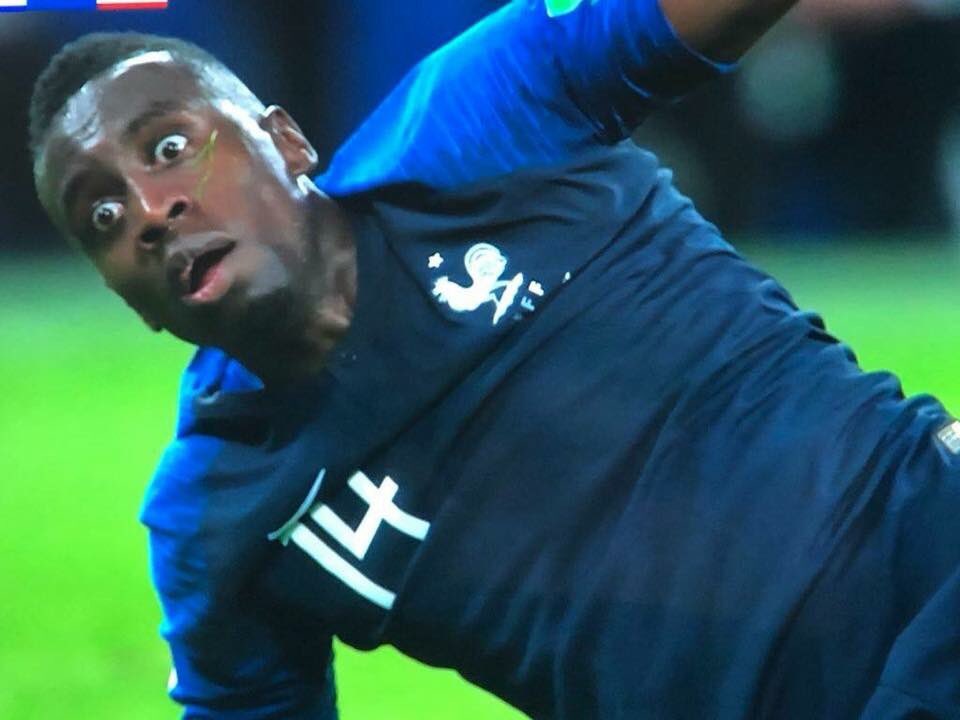 docteurmasque's tweet photo. Quand ton urologue t’annonce qu’il va te faire un toucher rectal...
#Matuidi #BELFRA #FranceBelgique #CROENG #ANGCRO #mondial2018 #allezlesbleu #ViveLaFrance #onestenfinal #france #Deschamps #Mbape #pogba #kante #AllezLesBleus #Griezmann #giroud #Lloris https://t.co/mtpYOUoOzS