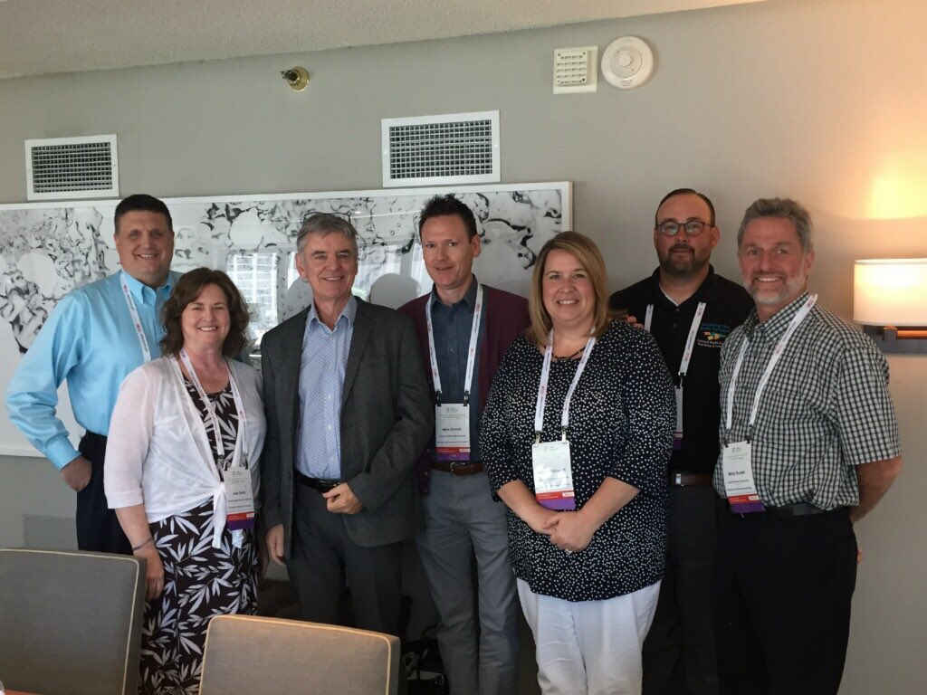 mschuldt3's tweet image. Networking and collaborating with John Hattie and Corwin. #AVL2018 #effectsize #thestorybehindthedata