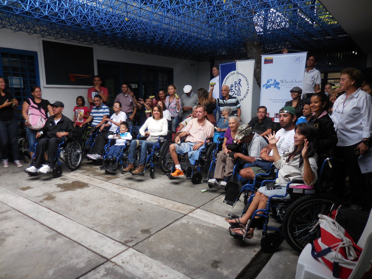 FUNDAPROCURA's tweet photo. Programa #RuedasDeLibertad con la donación de sillas de ruedas mejoramos la calidad de vida de personas con discapacidad motora #Fundaprocura #UnMovimientoParaQueOtrosSeMuevan https://t.co/u11a4casnO