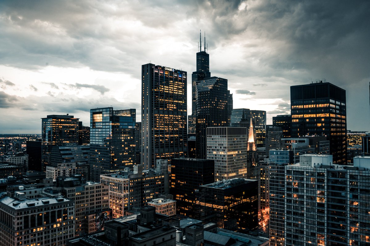 bornfrompearls's tweet photo. hey im a young photographer from chicago! Wanna get my work out there more so RT's are appreciated! https://t.co/ICjPg5meQT https://t.co/4a174lcemJ