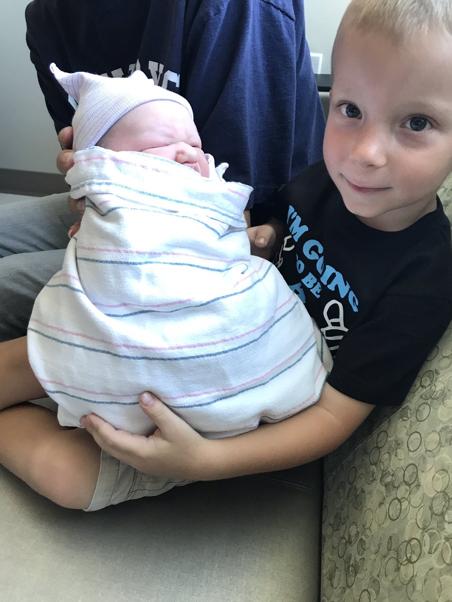 jgarrett21's tweet photo. Jordyn Alexis. 7 pounds 4 ounces. 21 inches. https://t.co/n0EAXgDUFy