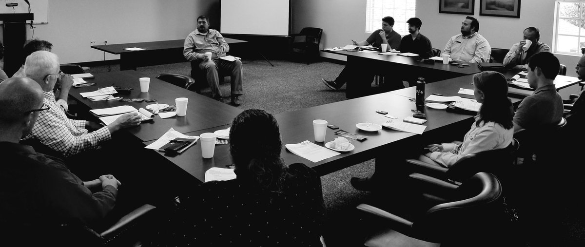 seweda's tweet image. #JonCarson rocked it at #CupOJoe on the Palouse #ColumbiaBankPullman