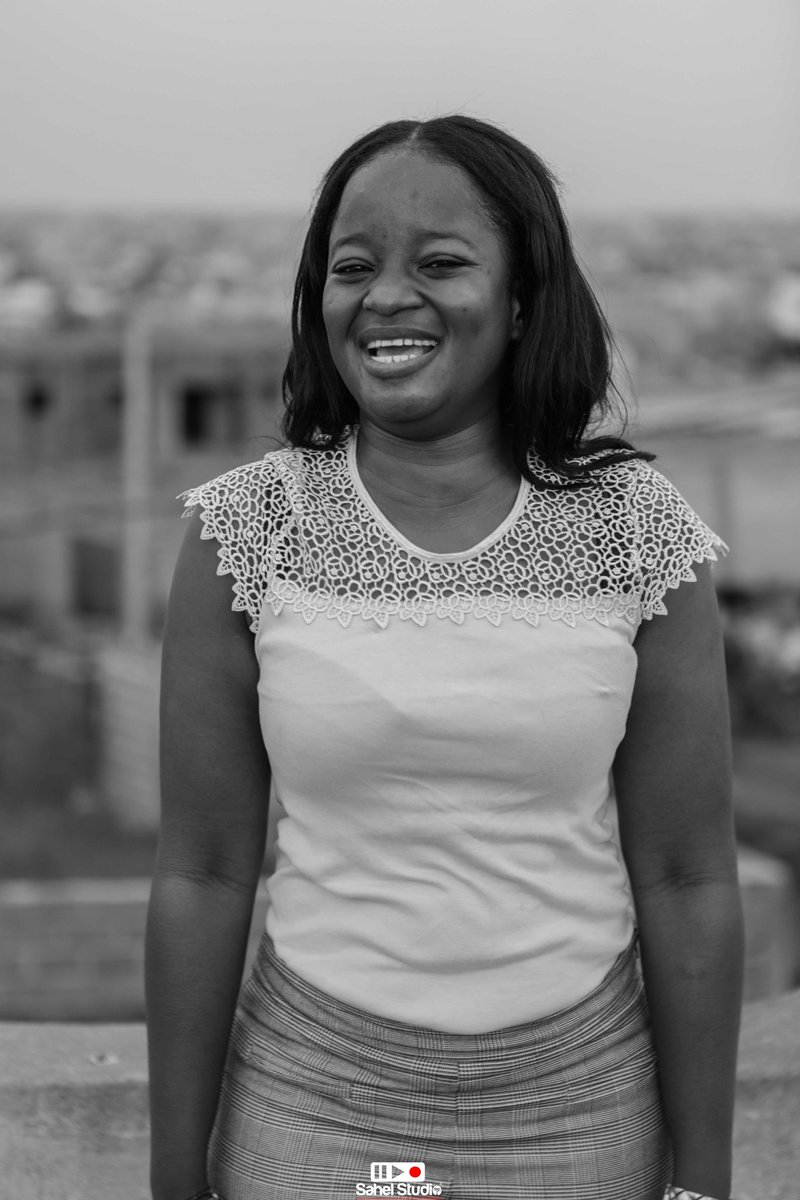 JahbloJinoo's tweet photo. Modèle: Baini Camara
Pays : Mali
Photographe: Abdoulaye Mahamadou
#shooting #shootingphoto #sahelstudio
#photographer #photography #maliphotography #Malipaw #Koulikoropaw #VisiterleMali #grin223 #visiterbamako #Lartsevie #Teamhollokom https://t.co/oO5wHLZPHH