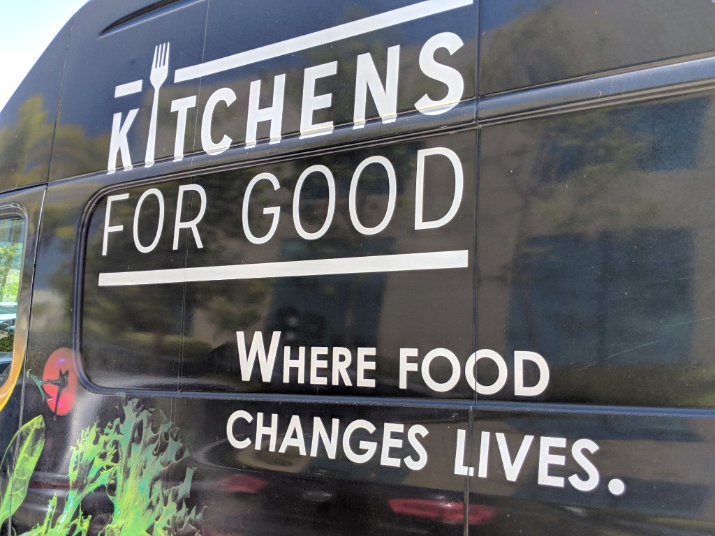 Chef_Works's tweet photo. We donated $25,000 to @KitchensForGood โค๏ธ
Find out why ๐ https://t.co/wkAhqF0lmB
#KitchensForGood #ChefWorks #FindTheFork https://t.co/dJZombdg2b