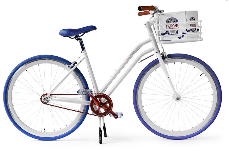 Summer shopping is at its best when it includes some red white and blue! Shop our July Fresh Finds: questmag.com/blog/22-fresh-… (<a href="/MARTONECYCLING/">MARTONECYCLINGCO</a> x <a href="/PeroniUSA/">PeroniUSA</a> ) #Shopping #Summer #Questmag