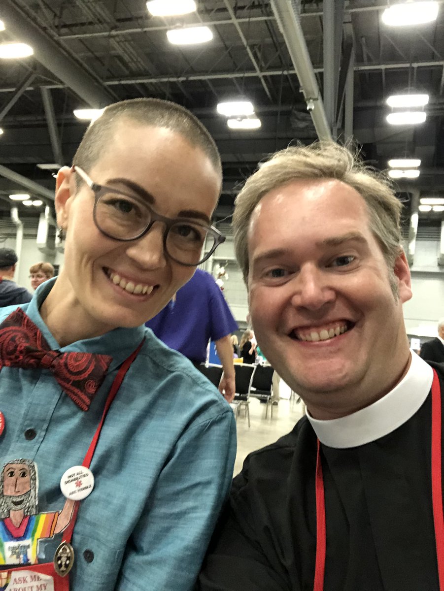 SadKingBilly3's tweet photo. Got my #GCselfie with deputy Charis Hill! My fav deputy. @DisabledDeputy https://t.co/1VkQYMw5pk