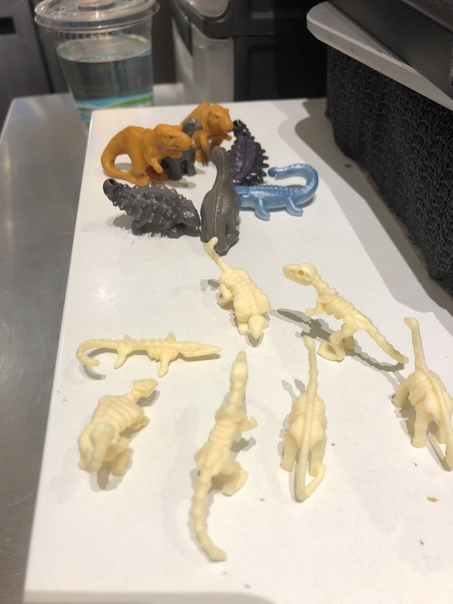 kinder joy jurassic world dinosaurs