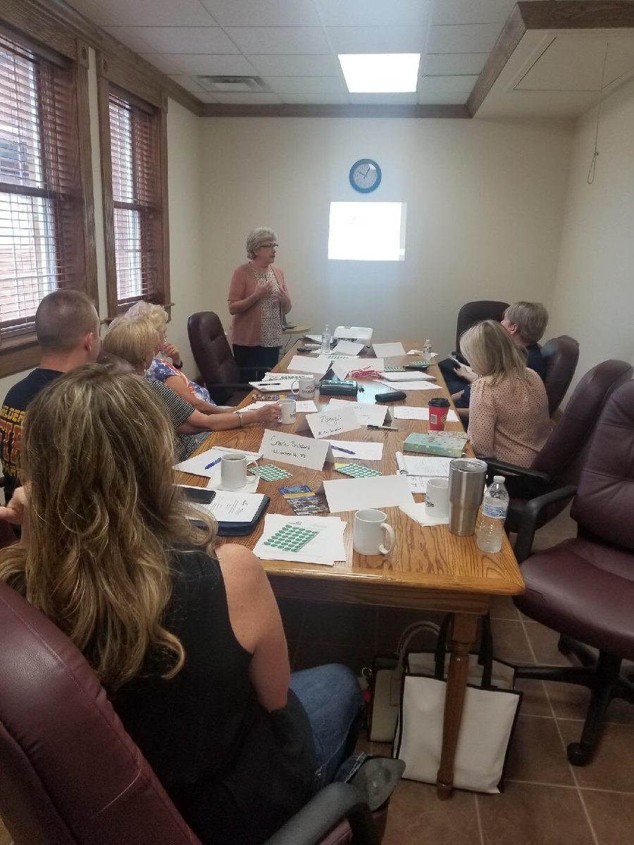 PhilanthropyWV's tweet image. Laura Lee of @WVNPA tells nonprofit leaders from Nicholas county about the benefits of their membership. And Tasha of @PhilanthropyWV  shows the non-profits many opportunities in their county, made possible by the @USDA grant. Growing our communities together!