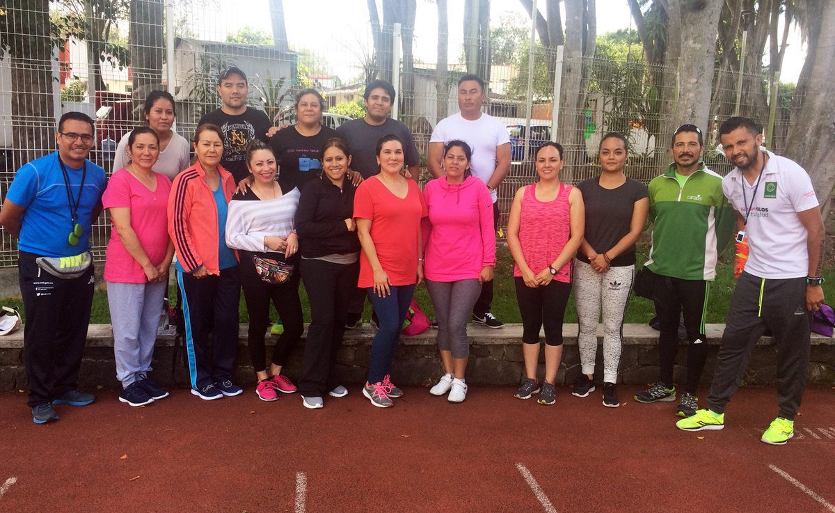 cecytev's tweet photo. Continuamos con las pruebas físicas #PonteAl100🍎🍎 con el personal de la #DirecciónAdministrativa del Colegio. #ActivaTCECyTEV #CECyTEVComienzaContigo #SEV #Veracruz @YaliSoteloAltu @ccecyte https://t.co/bdvHkGrURK