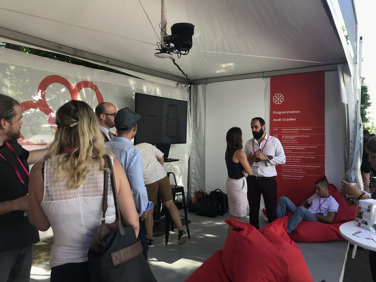 Mister Young tweet media