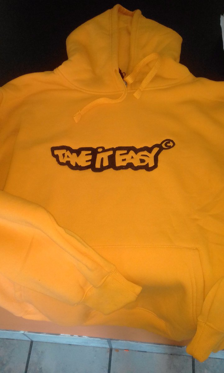 EasyDoesIt18's tweet photo. Please help us to market our products all over mzansi by RT dis post.
Get yourself Take It Easy 
Hoody R350
Bodywarmer R250
Beanie R100 
But get 2 with R150 
Don't Miss out our winter special  
Dm to place your order 
Contact /WhatsApp : 064 350 1211 https://t.co/OXurHl0IEk