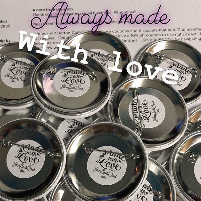 nannyscloset's tweet image. Always made with love. Link in profile. #pinback #pinbackbutton #pinbacks #branding101 #brandingiseverything ift.tt/2JfPijp