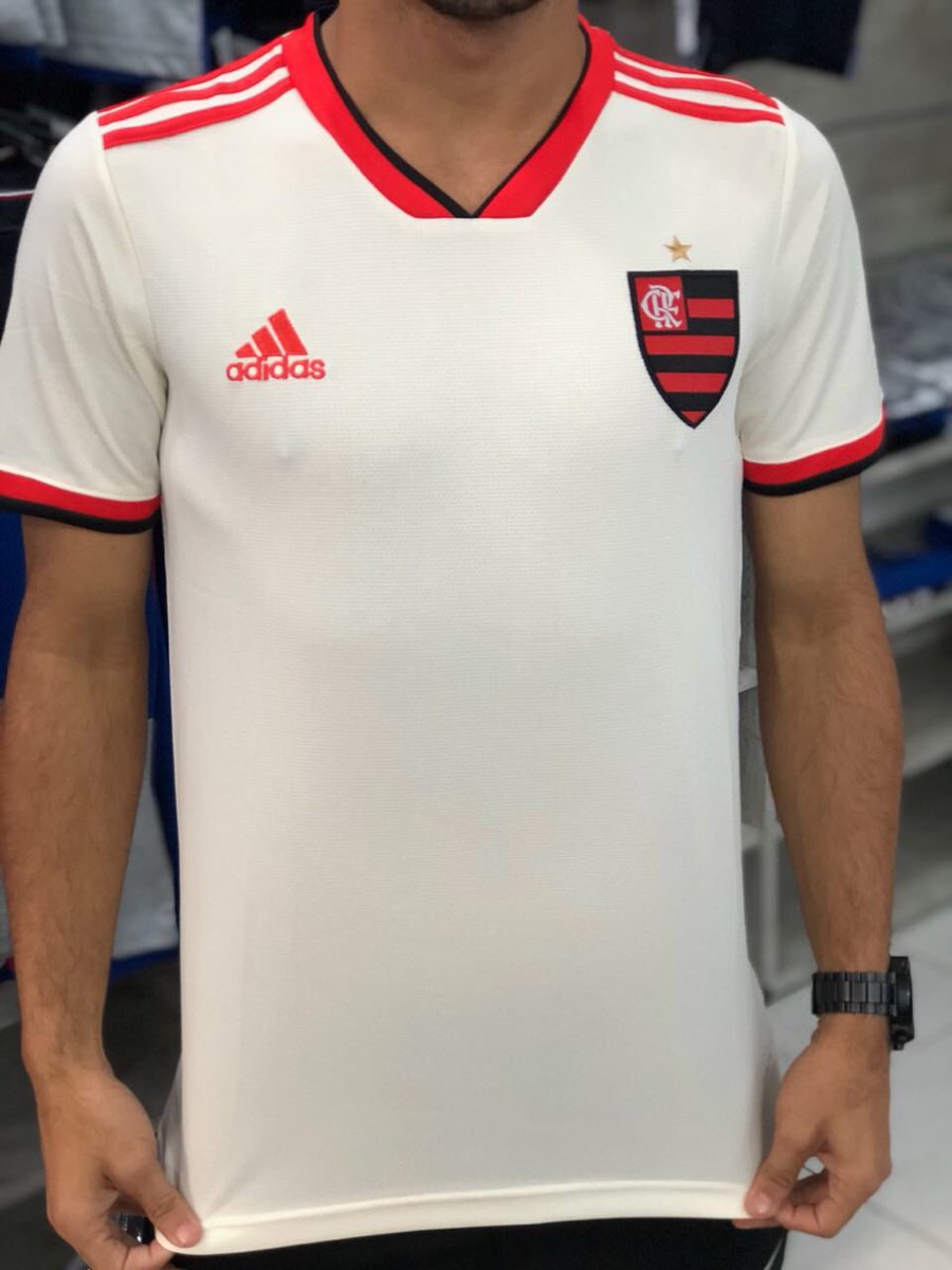 marcas_vip's tweet photo. Alô nação Flamenguista, chegou novidades para vocês, tamanhos de (P) até (GG)!. ACEITAMOS CARTÃO! 🔴⚪️ #MarcasViP https://t.co/b9xPYmeevY