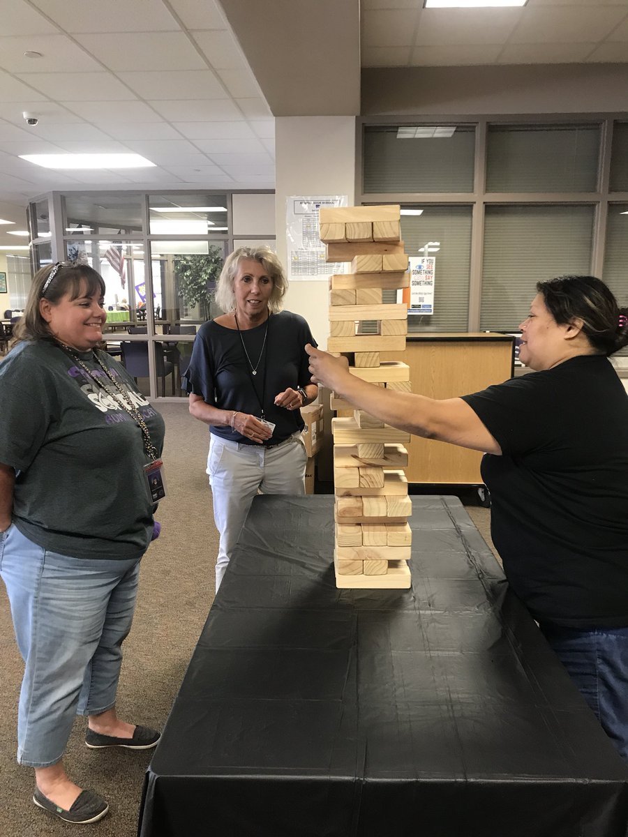 e_shimer's tweet photo. When your PD materials are so cool...the high school people come to play!! #PopJr2018 @HumbleISD_PREK #nevertoooldtoplay #playtolearn https://t.co/0EKqCjuhz8
