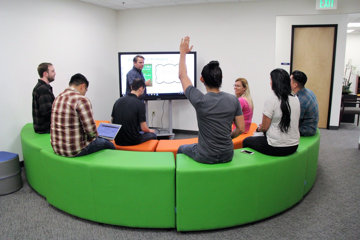 ELBEducationUS's tweet image. Modernize your classroom with our Ultimate Flexible Learning Spaces Contest! 

👩‍🏫🍎One lucky teacher will win innovative #edtech, flexible furniture and professional development to implement an entire Flexible Learning Space. Click here to participate: bit.ly/2KMbJyr