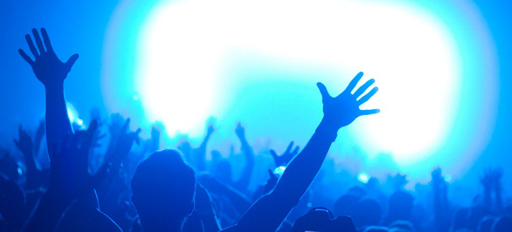 3 Ways to Understand Coachella’s Massive Radius Clause dlvr.it/QbF0r8