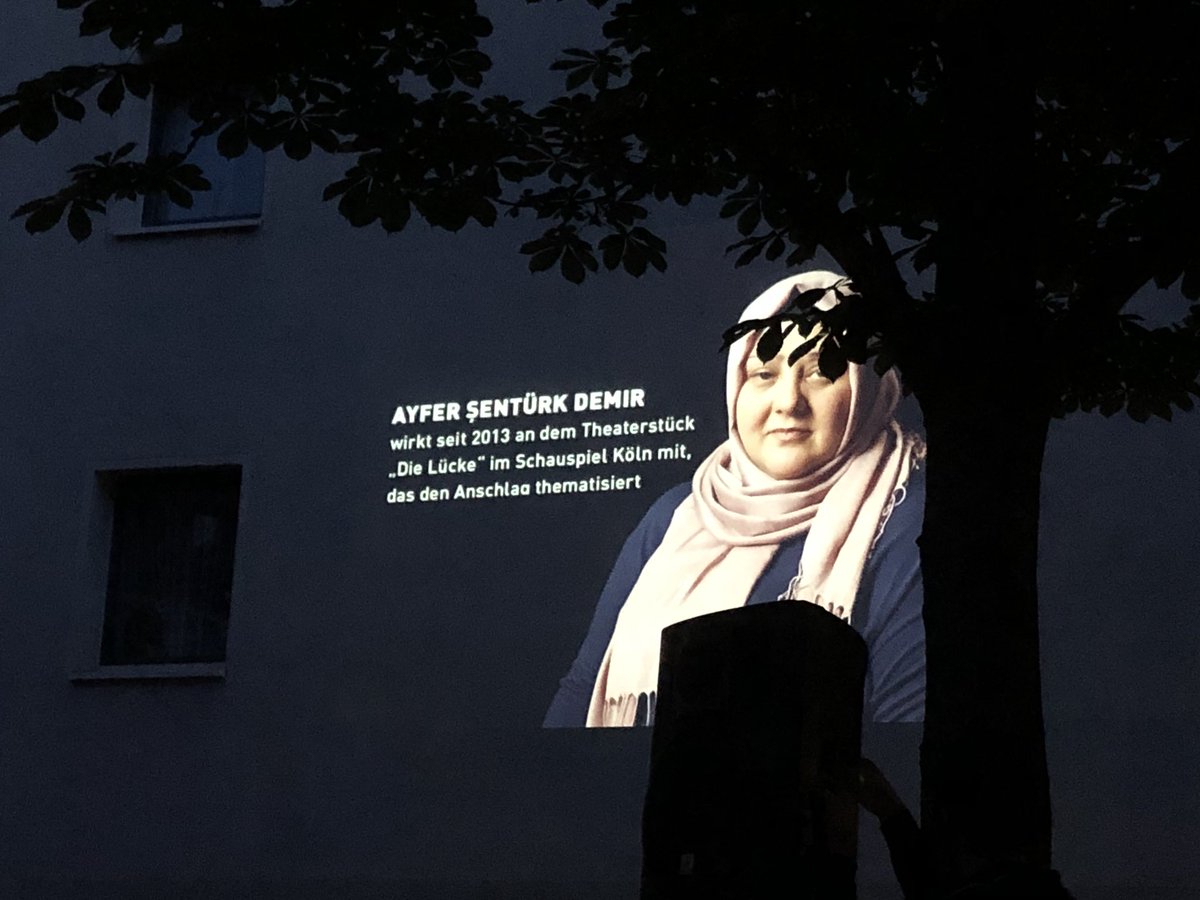 HalggR's tweet photo. 2210 „Dann hast du kein Vertrauen in den Rechtsstaat mehr“. Videostatements bei der Zwischenkundgebung in #Halle #KeinSchlusssstrich #hal1107 https://t.co/zhiBBJuAHN
