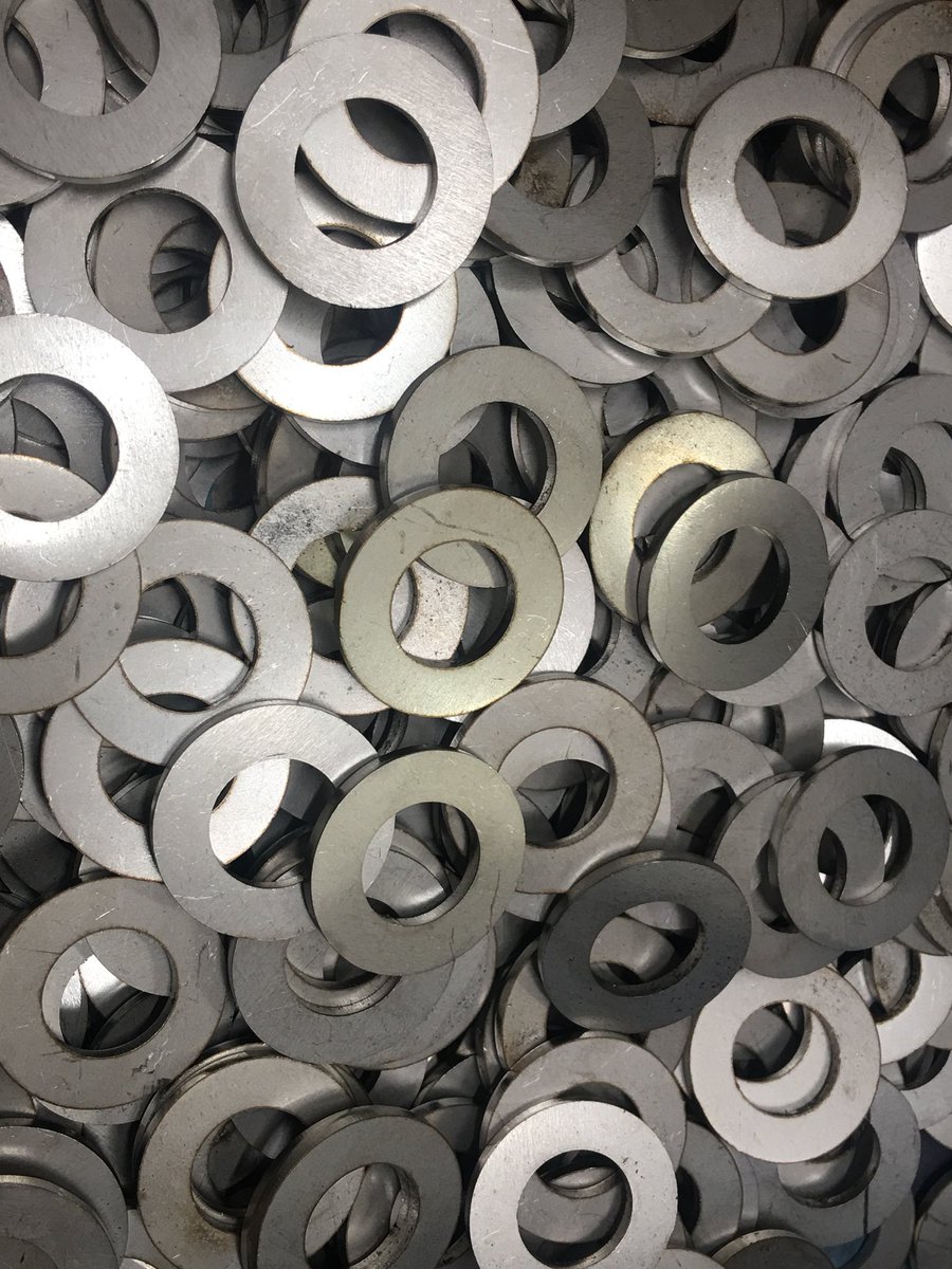 stephensgaskets's tweet photo. 500 Stainless Steel parts ready for barrelling! We offer a barrelling and Vibratory Deburring service in house! #barrelling #vibratorydeburring #deburringservice #stephensgaskets @UKmfg @UK_Automotive @SIRUSAUTOMOTIVE https://t.co/LCmbIhPNa1