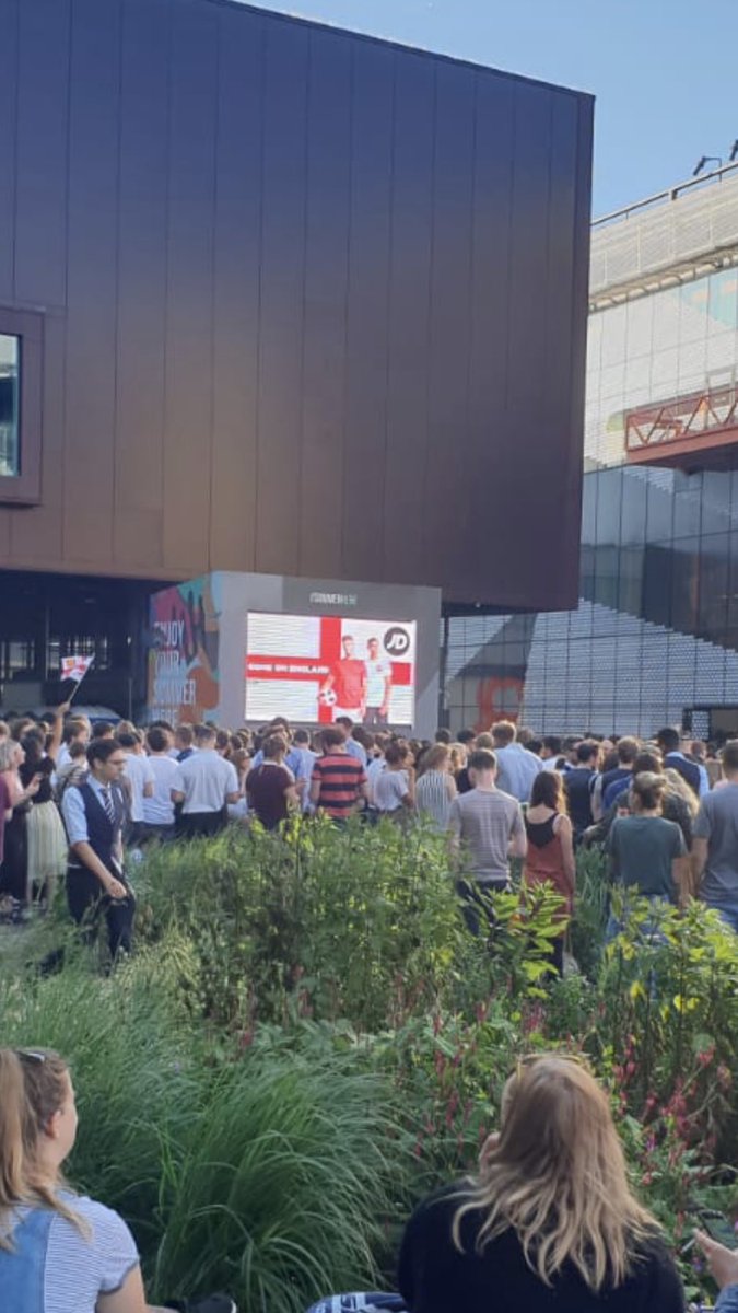 SpiltMilkMedia1's tweet photo. We can do this! @JDSports @HereEast #comeonengland #threelions #england #CROvENG #ooh #oohtv https://t.co/qf9WqiP0jL