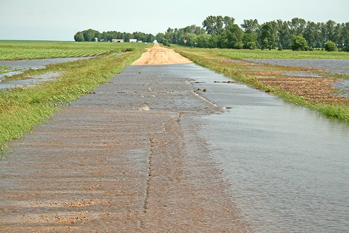 pipestonestar's tweet image. State and county officials declare a state of emergency 
ow.ly/gca130kUj31 #PipestoneMN #PipestoneCounty #Minnesota