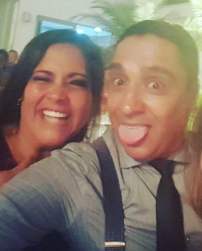 TitoCaceresC's tweet photo. Ahora hay tremenda polémica todos dicen que #SeñoraK es la popular #KatiaPalma de #LasBandalas jajaja jajaja... Te mando un gran abrazo querida amiga @KatiaPalmaM https://t.co/34xLCw86Wx