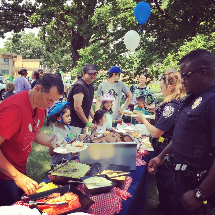 UMNpublicsafety's tweet photo. We had a very successful #BikeSafetyCamp today at #CTC! Thank you to all who came out... a special thanks to #FreeBikes4Kids & #dinkytownTarget for making it all happen 🚴🏽♂️🚴🏻♀️☀️🍔🚔🏅#FB4K #BikeSafety #UMPD #BikeCamp #helmetsforall #Target https://t.co/9lGSyIYYMh
